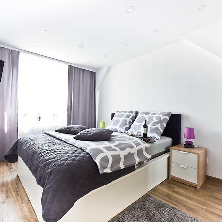 Apartament Centrum Z Miejscem Parkingowym Торунь Экстерьер фото