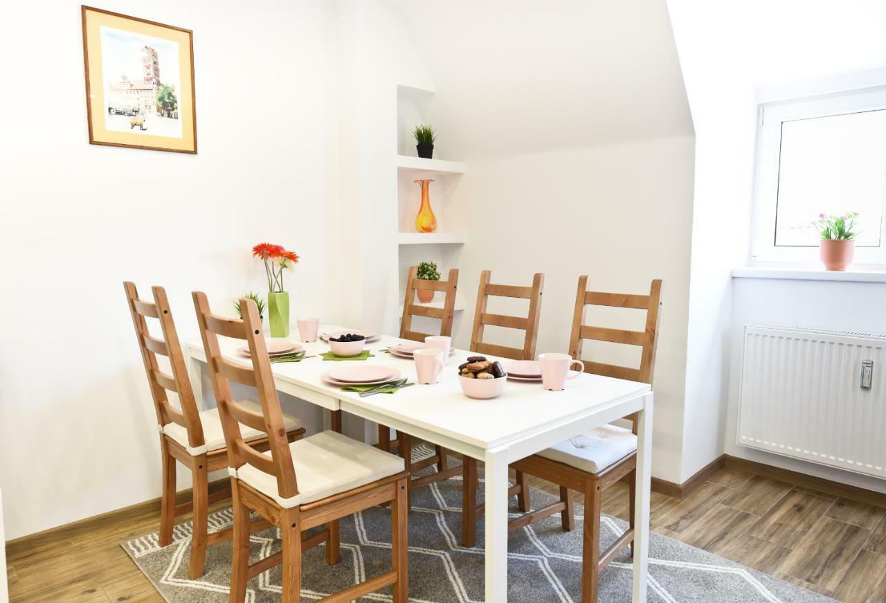 Apartament Centrum Z Miejscem Parkingowym Торунь Экстерьер фото