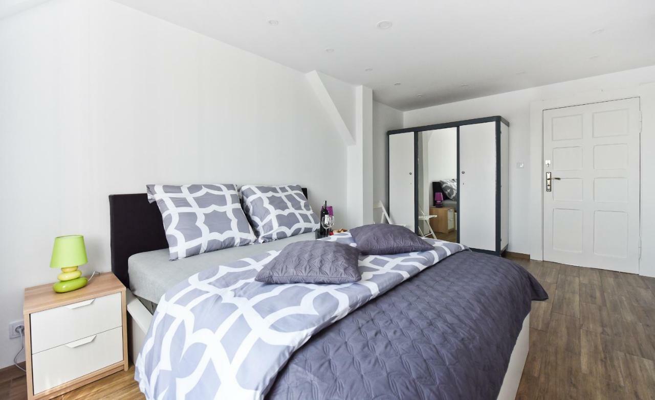 Apartament Centrum Z Miejscem Parkingowym Торунь Экстерьер фото